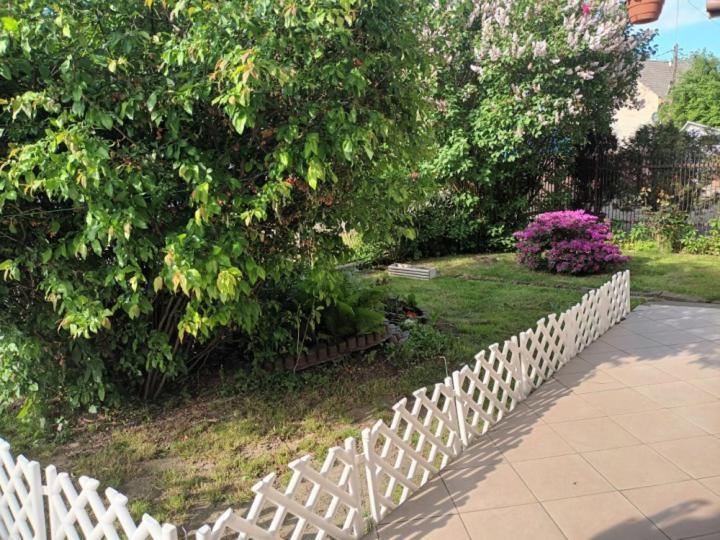 Pokoje Goscinne U Grazynki Nowy Sącz Exteriör bild
